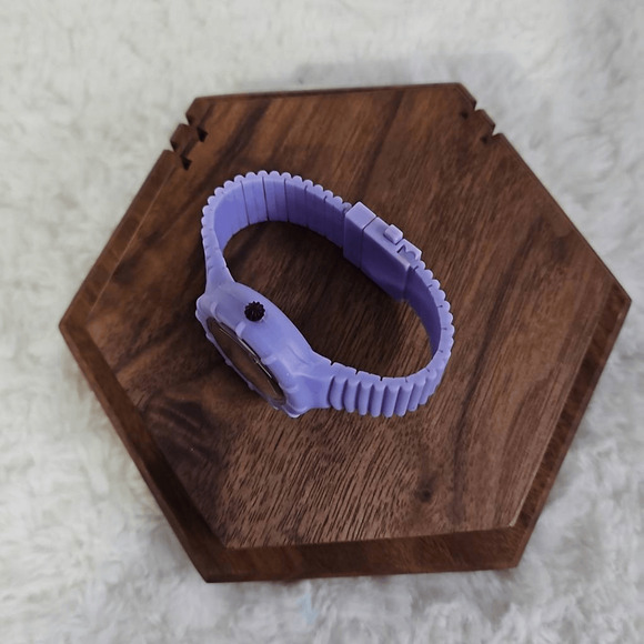 Hip Hop Purple Silicone Band Watch New Battery - Picture 5 of 7